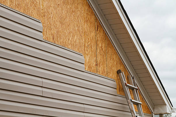 Professional Emergency Siding Repair technician working in Pennington, NJ